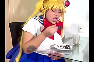Chubby Sailor Moon Ripping Nasty Farts