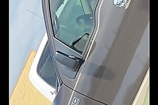 Flashing Mexican woman in the parking lot