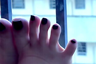 Beautiful Mistress Teasing With Her Long Toes And Wonderful Feet