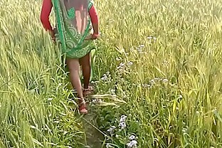 Indian Village Bhabhi Fucking Outdoor Sex In Hindi