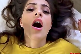 Arab slut and Daddy Double penetration