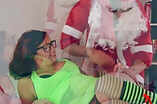 Merry Xmas -  Santa Claus and the magic boots