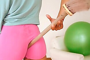 BEST ASS EVER! Latina Babe Wearing Ultra Tight Shorts! OMG!