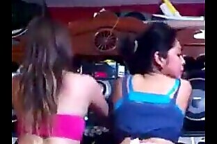 ADOLESCENTES  BAILANDO SEXY