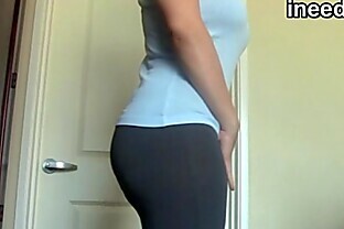 latina Kenna wetting her pants & tight jeans