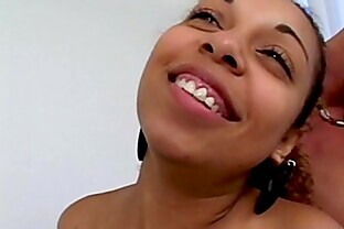 dark skin latina gets her trimmed pussy fucked hard