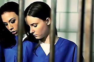 Pussylicking les inmate tribbing in prison