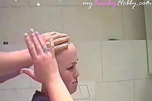 video: Headshave and cumshot of the Kinkest Hairdresser Student