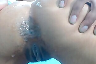 Latina Camgirl Spreads Asshole