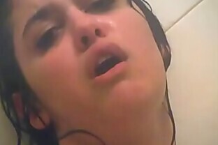 Boyfriend spies while showering to show his friends