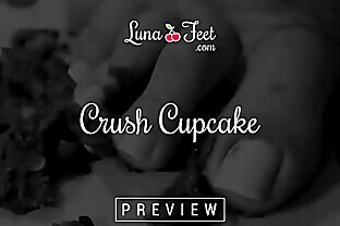 Crush Cupcake - Luna Feet