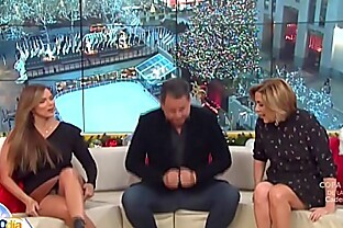 Rashel Diaz upskirt Un Nuevo Dia(12 14 2017)