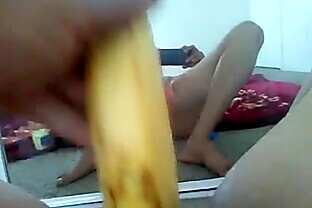 se masturba para mi con un platano