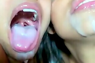 Cogidas y bañadas en leche, culonas, corrida en la cara