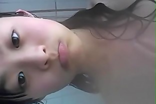 お風呂でくぱぁしてくれる女子○生 DirtySanchezTube.com 