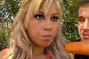 Deep throat picnic fun