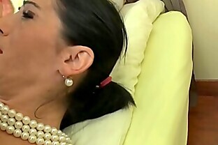 FFM Amateur french mature bourgeoise hard analyzed and fist fucked