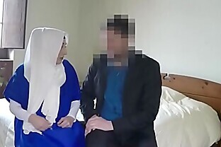 Arab girl fucked hard in the hotel room 5 min