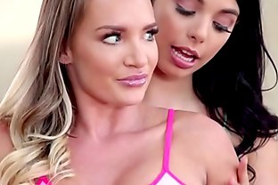Yoga girls Cali Carter and Gina Valentina