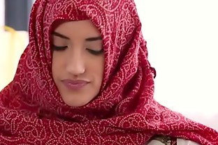 Arab beauty fucked on the massage table